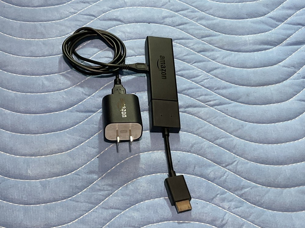 amazon fire tv 2nd generation LY73PR Black USB Madia Streamer With Cord