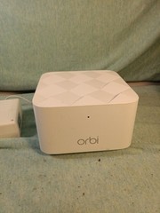 NETGEAR Orbi Mesh WiFi Add-on Satellite – Model RBS10 with Power Cord