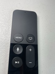 Apple TV 4K 32GB HD Media Streamer Model A1842 1st Generation-w/Remote And Box