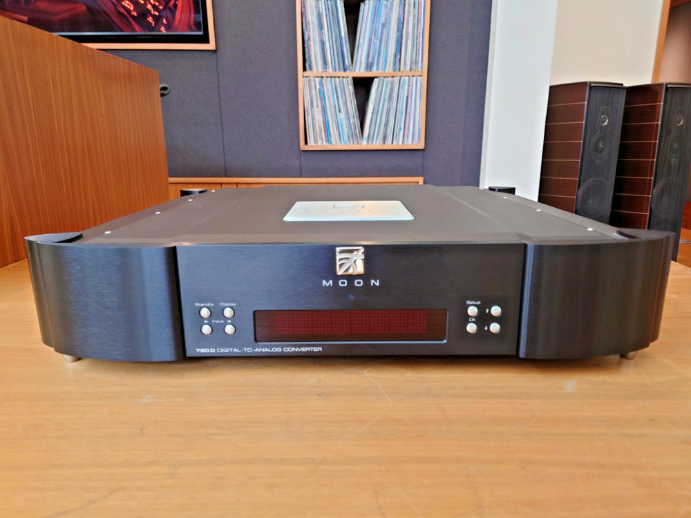 Moon by Simaudio 780D V2 Reference Streaming DAC