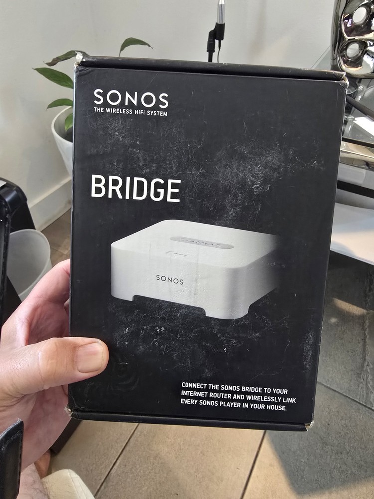 Sonos Bridge Wireless HiFi System (sw V3.8) – White, Open Box