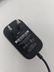 Xumo HDMI XiOne-SC(B) Stream Box 4K Ultra HD Streaming W/ POWER SUPPLY