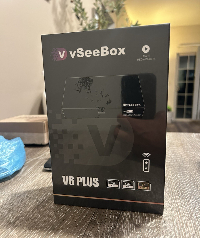 vSeeBox V6 PLUS 64GB Android Media Box 8K 4320p Wi-Fi Bluetooth HDMI Black