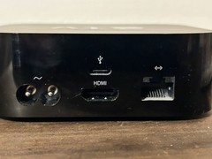 Apple 4th Generation 32GB HD Media Streamer – A1625