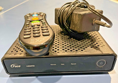 TiVo Pace Cable Set Top Box IPW9001 with Power Supply D8882C14500 & Remote
