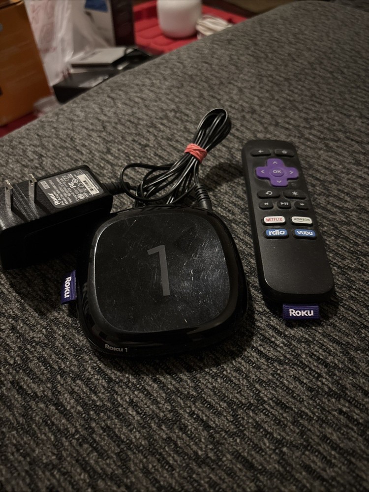 Roku 1 HD Streaming Media Player 2710X WiFi HDMI AV RCA Power Adapter & Remote