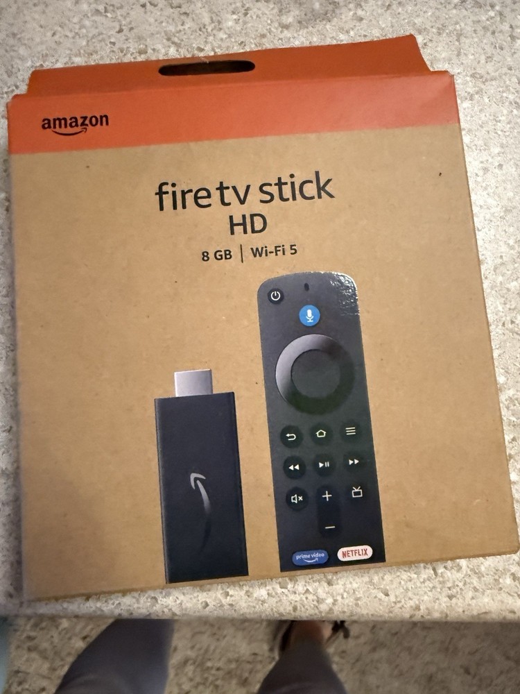 Amazon Fire TV Stick HD 8GB Wi-Fi 5 Streaming Device Black*BRAND NEW*