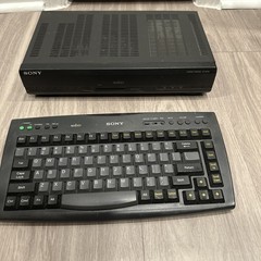 Sony WEBTV INT-W200 Console, Keyboard