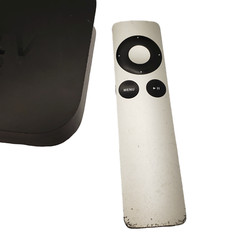 Apple TV 2 2nd Generation A1378 MC572LL/A Streaming Media Player With Remote