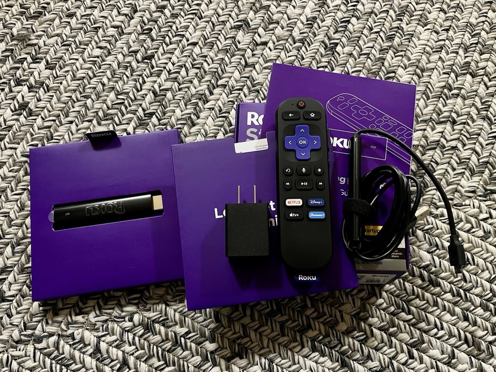 Roku Streaming Stick 4K Open Box *NO BATTERIES* Working Condition
