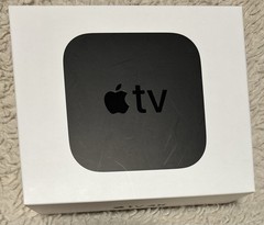 *EMPTY BOX ONLY* APPLE TV 4K HDR Media 1st Generation MQD22LL/A – A1842 32GB