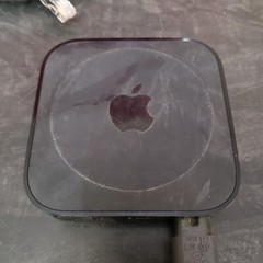 Apple TV 3rd Generation HD Media Streamer Model A1427 Black (3rd Gen)