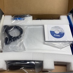 D-Link MediaLounge DSM-320RD Wireless Media Player W/DVD & Card Reader NOS