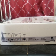 D-Link Media Lounge Digital Wireless Media Player DSM-320 Silver
