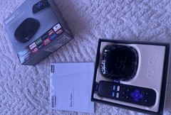 Roku SE (3rd Generation) Media Streamer 2710SE – Black