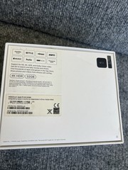 Apple TV 4K 1st Gen 32GB Media Streamer White Black Empty Box Only
