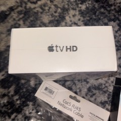 BRAND NEW Authentic Apple TV HD 32GBw/ Remote HD 1080p, MHY93LL/A W Free Gifts