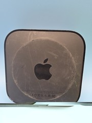 Apple TV A1625 4th Gen 1080p HD 32gb Media Streamer