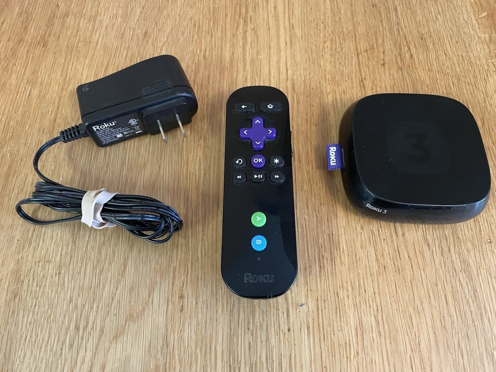 Roku 3 (3rd Generation) Media Streamer 4200X – w/ Power Cord & Remote
