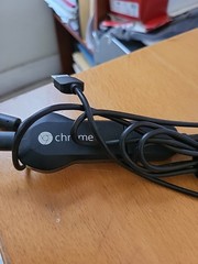 Google Chromecast HDMI Dongle & Power USB Cable H2G2-42 Chrome TV Media