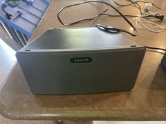 Sonos PLAY:3 wireless – One SL wireless – Sonos Bridge (model number BR100).