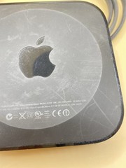 Apple TV A1378 2rd Generation 720P 8GB HD Media Streaming Media Player NO REMOTE