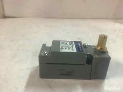 Telemecanique Sensors 9007 Series Limit Switch, NO/NC, IP67, SPDT-DB, Zinc House