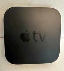 Apple TV A1469 HD Digital Media Streamer – Black (3rd Generation)