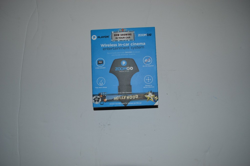 ZoomGo WiFi Media Stick & Car Charger New Sealed