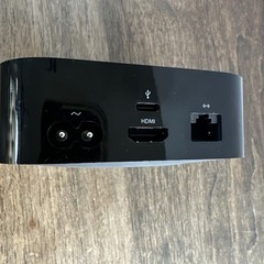 Apple TV HD 4th Gen A1625 MR912LL/A 2GB RAM 32GB w/Power Cable and Remote**