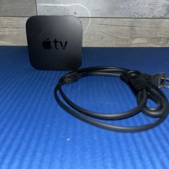 Apple TV 4th Generation HD Media Streamer A1625 POWER TESTED No Remote
