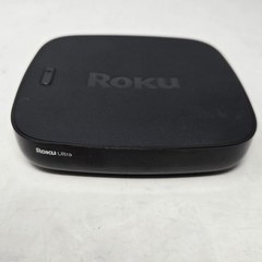 Roku Ultra 4660X2 4K Streaming Media Player w/ Remote & Cables – Tested Working