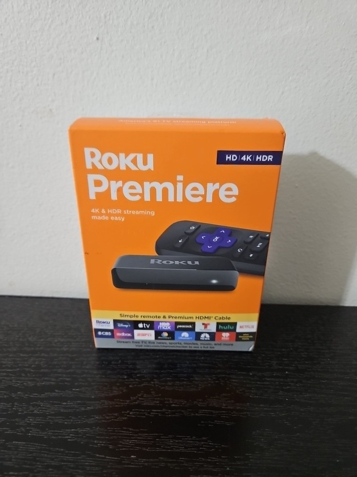 Roku Premiere HD/4K/HDR Digital Media Streamer Black 3920R New Factory Sealed