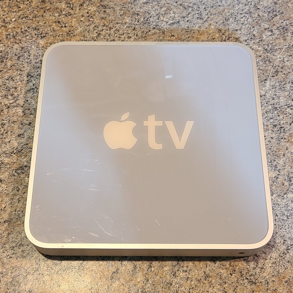 Apple TV A1218 Original / 1st Gen (No power cord & Remote control) (C8)