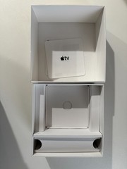 Apple TV 4K HDR Model A2169 MXGY2LL/A 32GB BOX ONLY