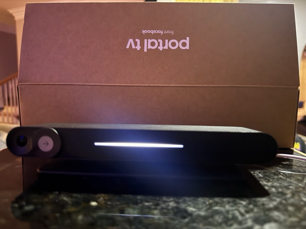 Facebook Portal TV Smart Video Calling Alexa LW94NS Black ***Just Main Camera***