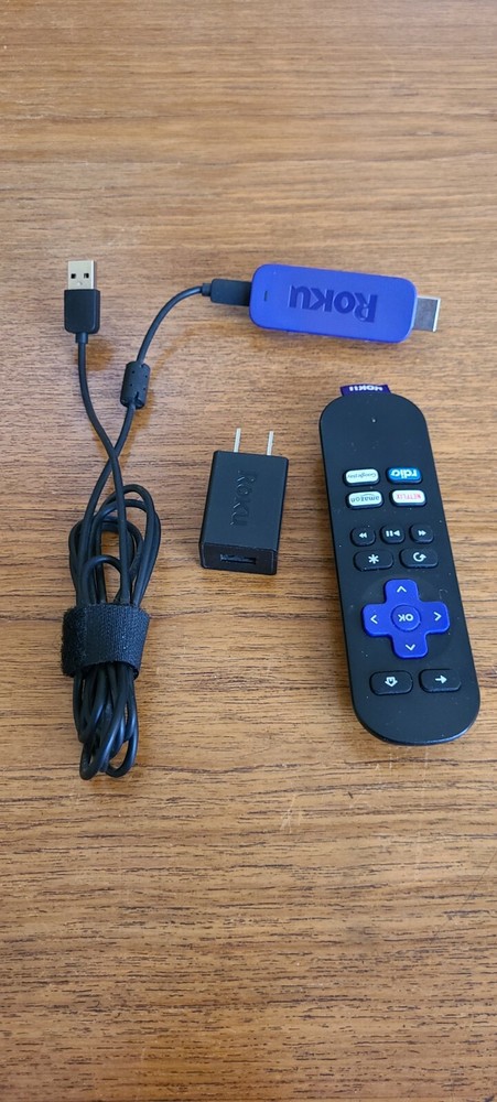 Roku Streaming Stick 3500X 2nd gen HDMI Model w/ Remote and 110V Roku adapter