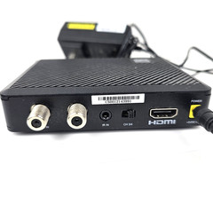 Cisco DTA 271HD Digital Transport Adapter Cable Box with Cisco Remote and Power