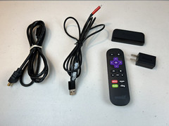 Roku – Premiere Streaming Media Player (3920X) w PS, Cables and Remote
