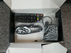 Zenoplige ZEN BOX TV BOX Amlogic S905 Quad-core cortex-A53 1G/8G 4K