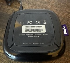 Roku 3 (3rd Generation) Media Streamer 4200X – Black with Remote and cables