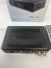 RCA Digital TV Converter Recorder DTA880 HDMI Complete W/ Remote, AV Cables