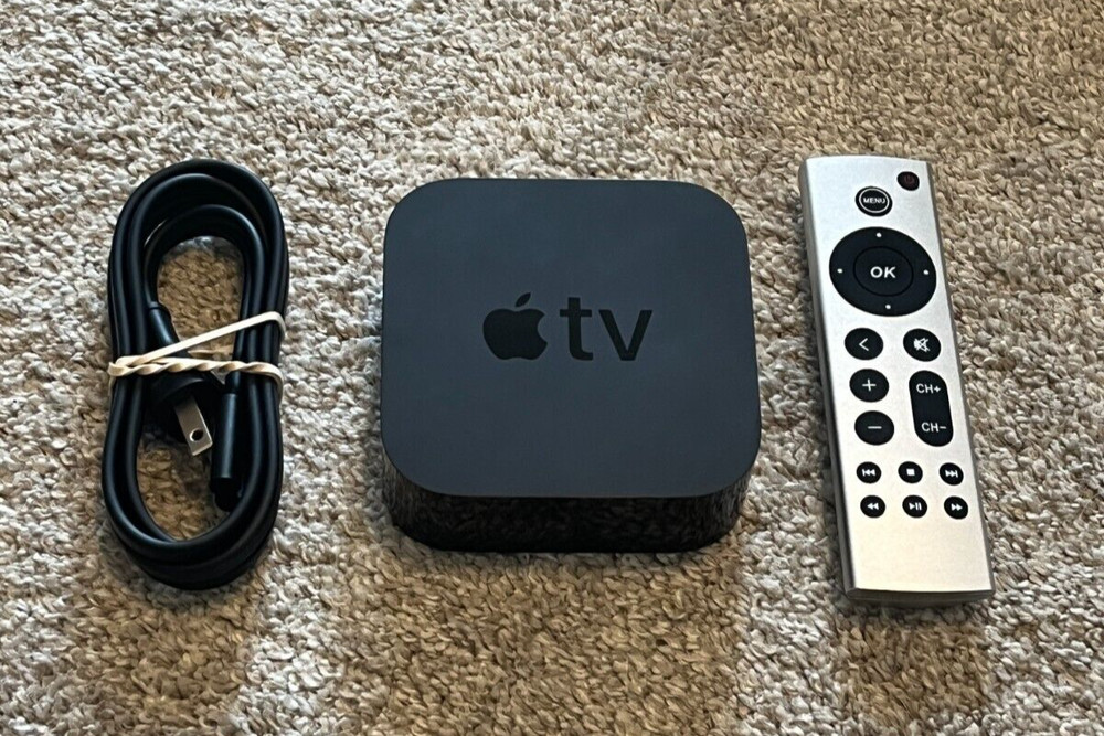 Apple TV (4th Generation) HD Media Streamer — A1625 — Fully Functional!