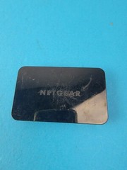 NetGear Push2TV Digital Media Streamer & Display Adapter PTV3000 Miracast WiDi