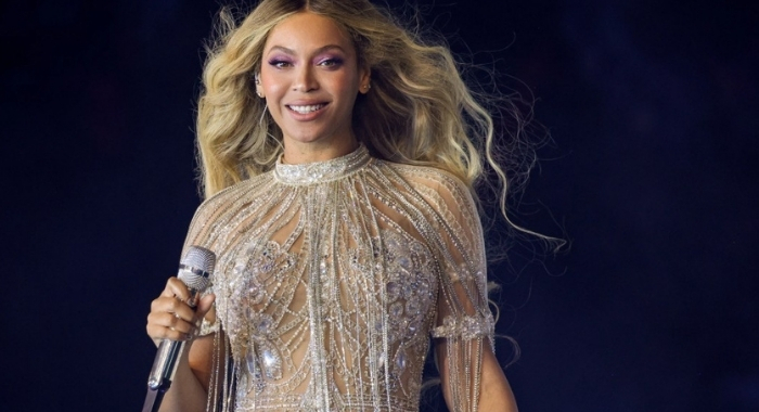 Condenan al hombre que se llevó material secreto de Beyoncé