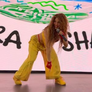 La presentación de Shakibecca con “Dai Dai” desata polémica