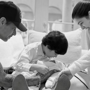 Marc Anthony y Nadia Ferreira anuncian el nacimiento de su bebé