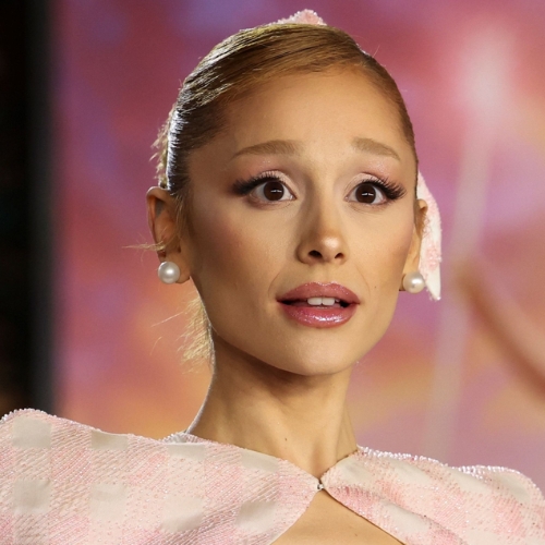 Ariana Grande lleva a la justicia el robo de su contenido inédito