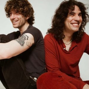 Los hijos de dos leyendas de KISS apuestan por su propio sonido