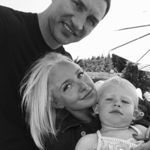 Tras la muerte de Hayden, Klitschko protege el patrimonio de Kaya